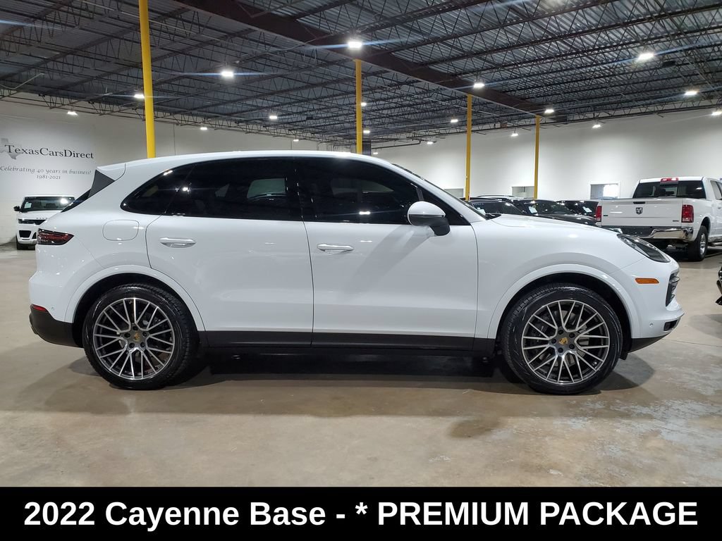 Used 2022 Porsche Cayenne AWD/4WD image 5