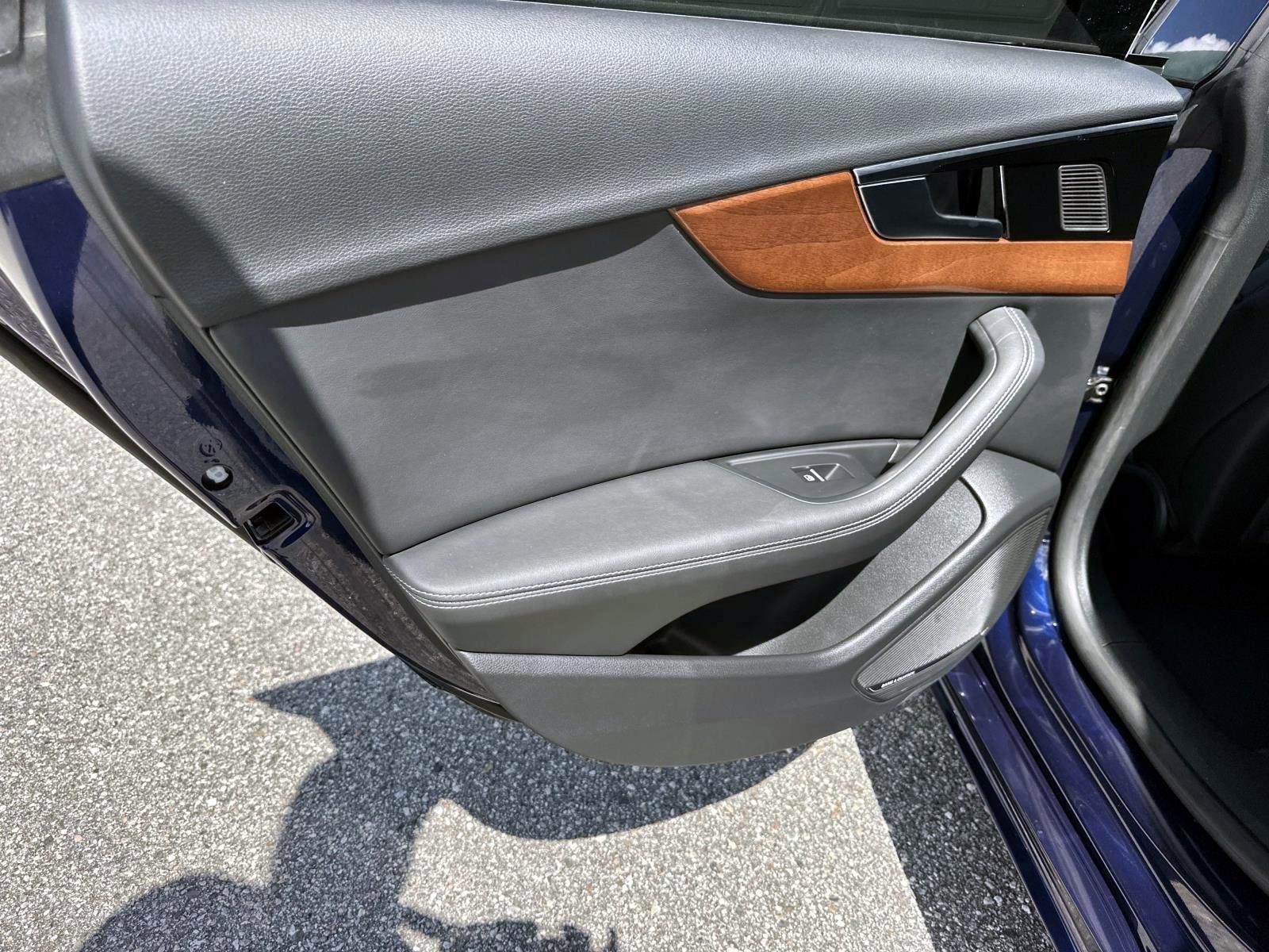 Used 2022 Audi A5 2.0T Premium Plus image 11