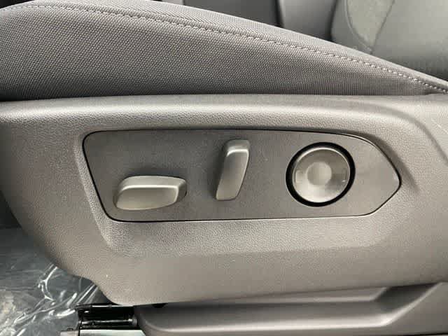 New 2026 Chevrolet Silverado 1500 RST w/ RST Select Package AWD/4WD image 9