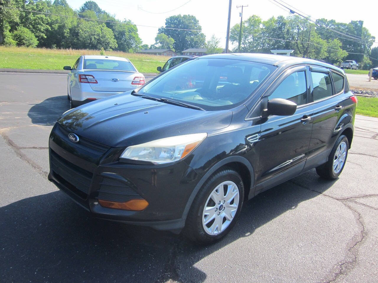 Used 2013 Ford Escape S FWD image 2