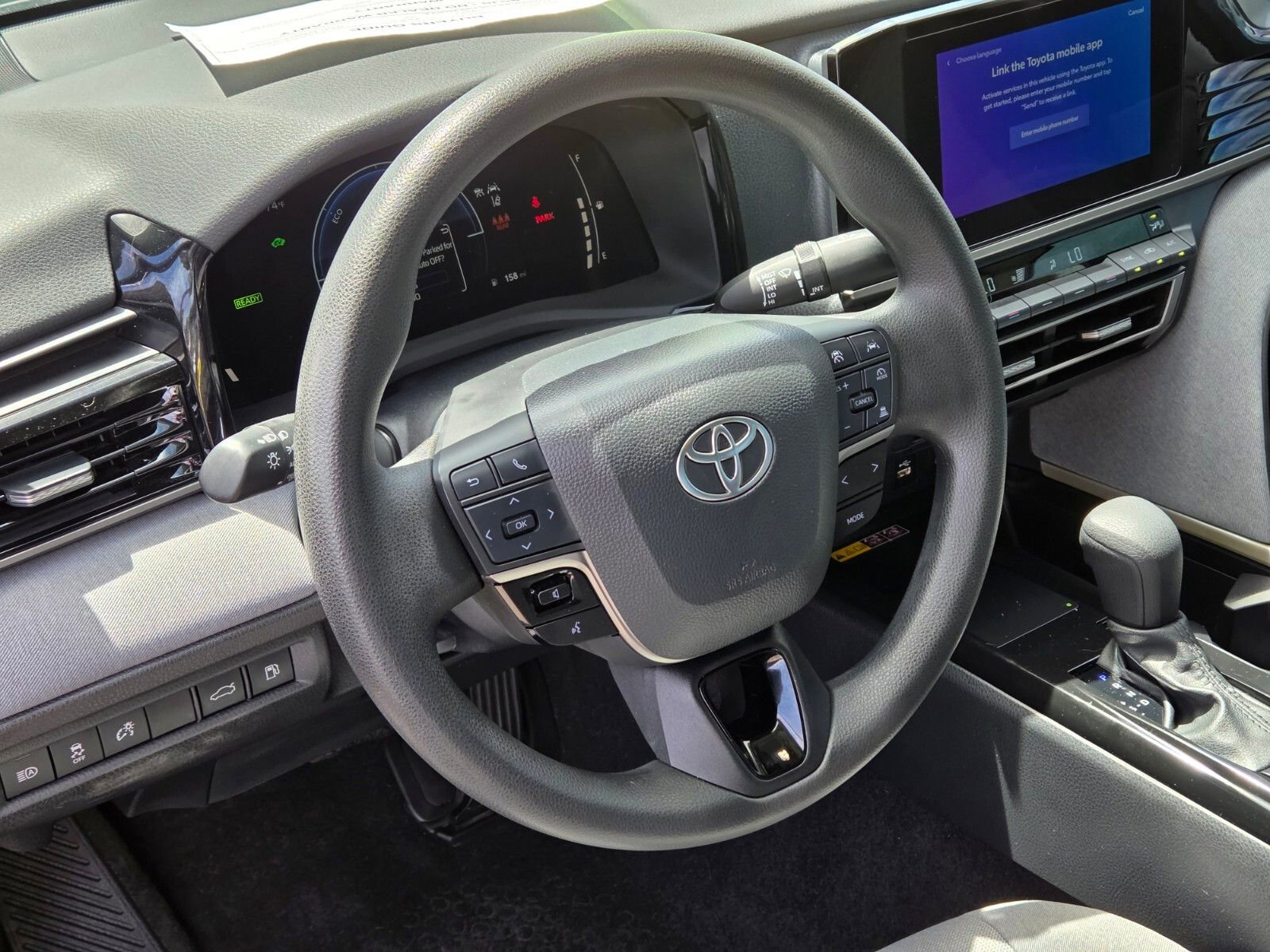 Used 2025 Toyota Camry LE FWD image 10