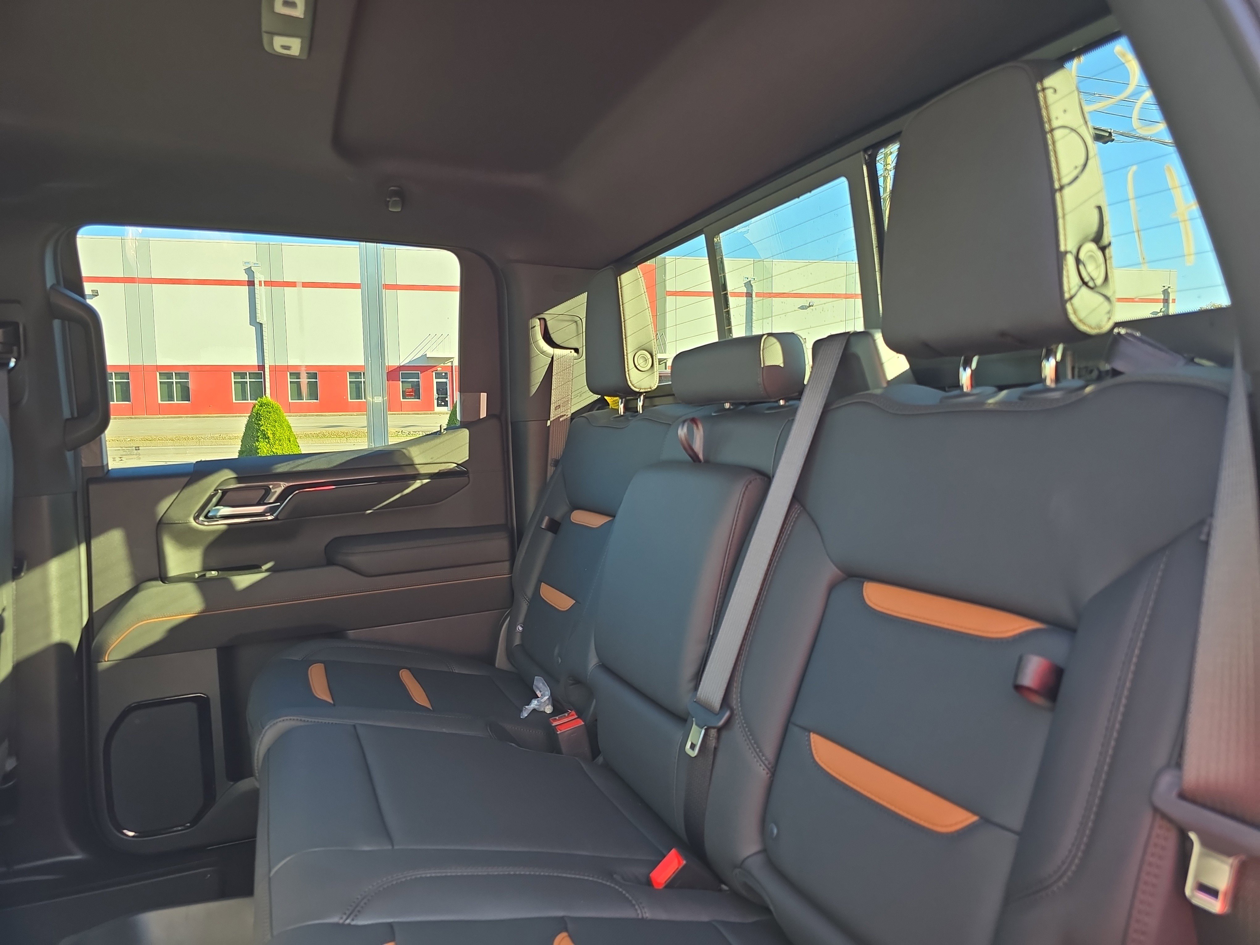 New 2026 GMC Sierra 1500 AT4 w/ Technology Package image 15
