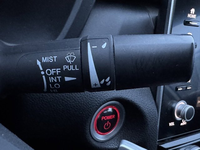 Used 2019 Honda Insight EX image 25