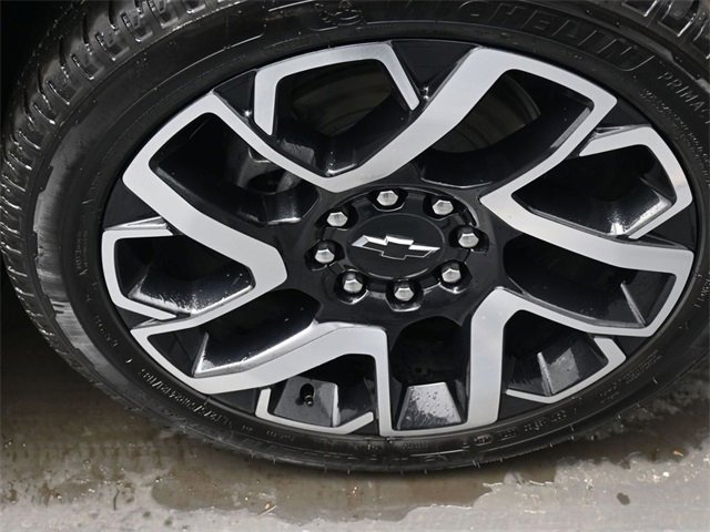 Certified 2025 Chevrolet Silverado EV RST image 28