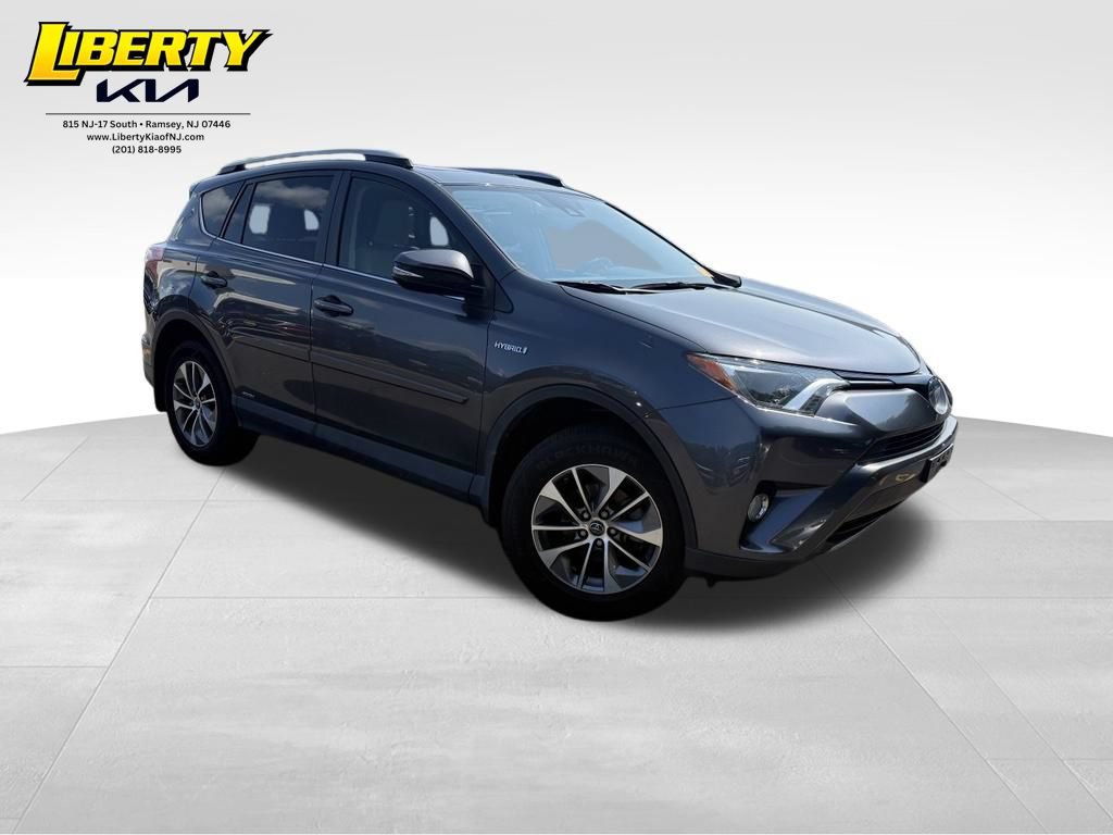 Used 2018 Toyota RAV4 XLE w/ Protection Package AWD/4WD image 1