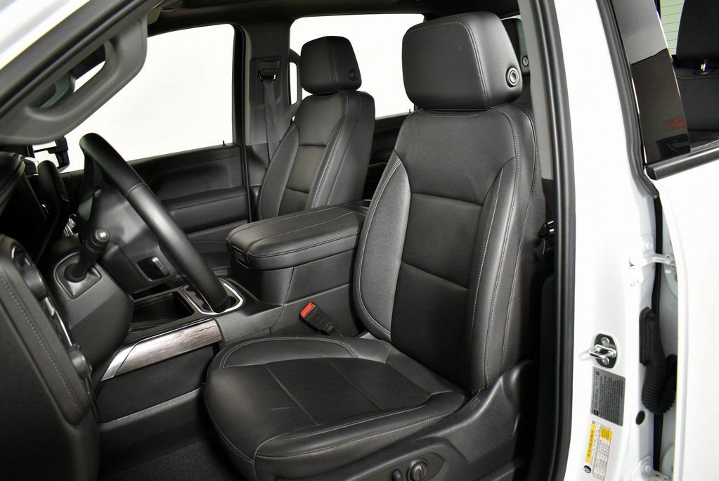 Used 2023 Chevrolet Silverado 2500 LTZ w/ LTZ Plus Package image 13