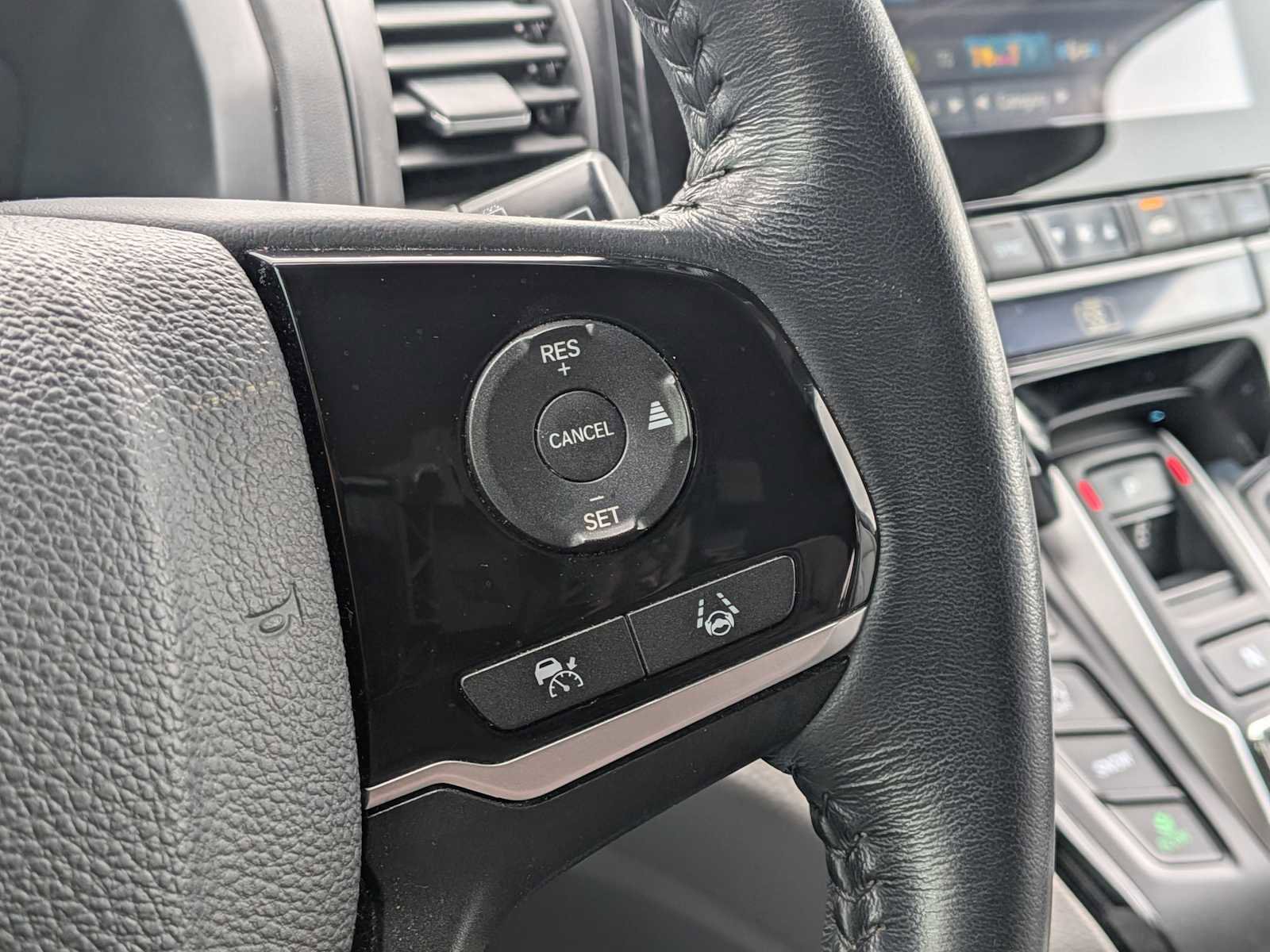 Used 2021 Honda Odyssey Touring image 25