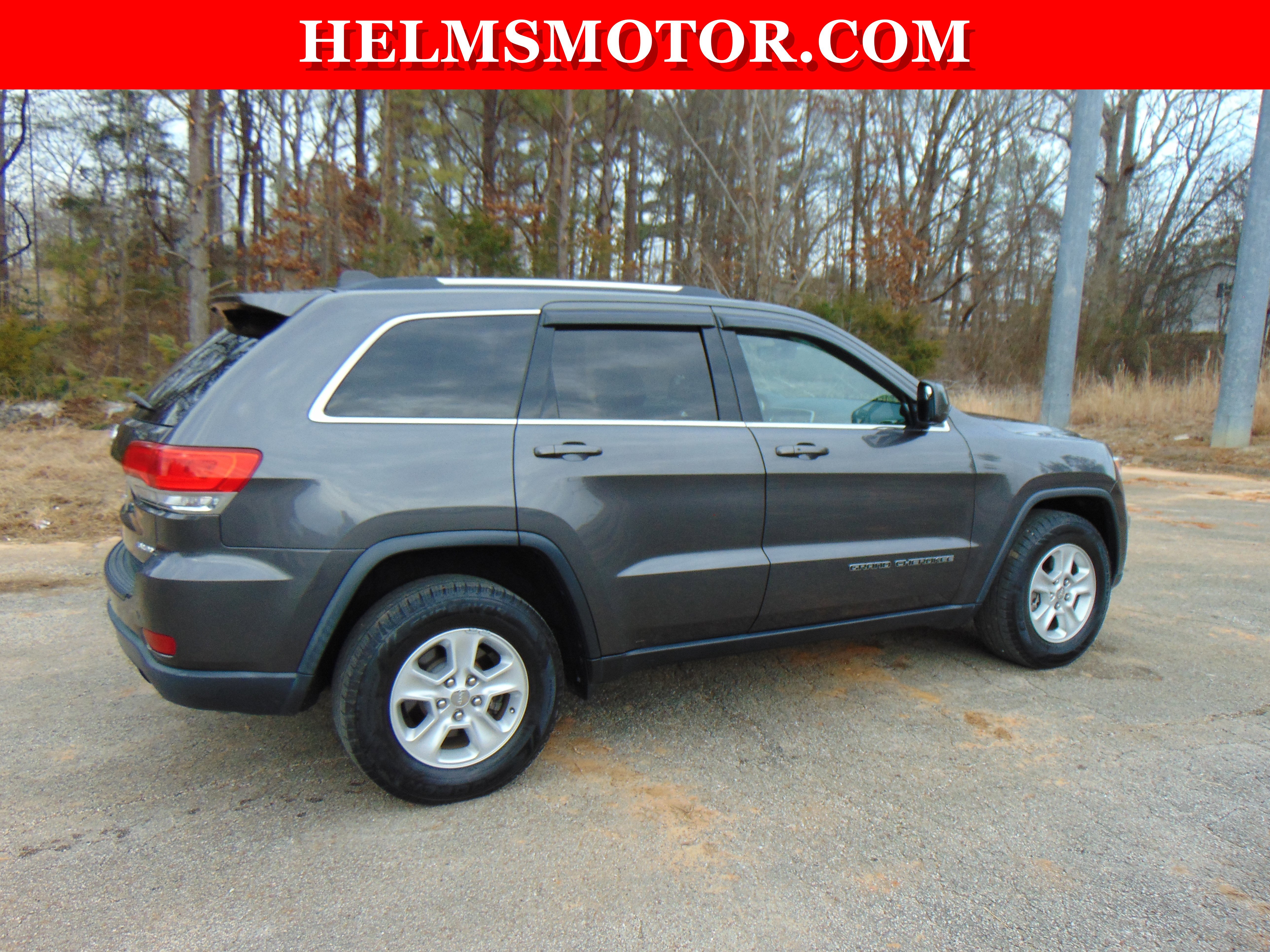 Certified 2017 Jeep Grand Cherokee Laredo w/ Quick Order Package 2BE image 16