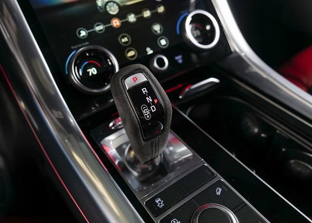 Used 2022 Land Rover Range Rover Sport HST image 14