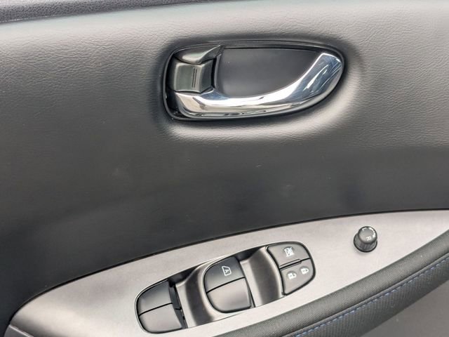 Used 2024 Nissan Leaf S image 14