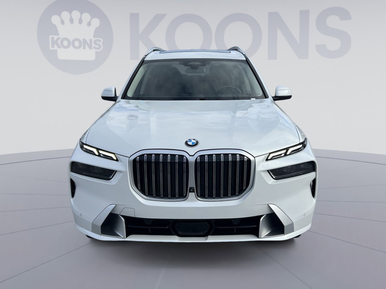 Used 2024 BMW X7 xDrive40i w/ Premium Package image 11