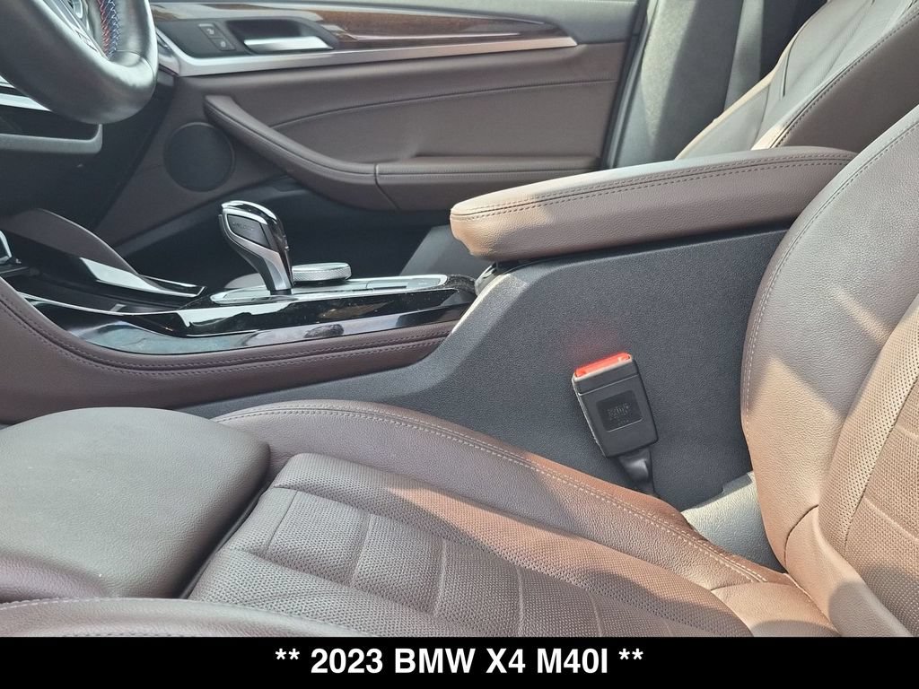 Used 2023 BMW X4 M40i AWD/4WD image 19