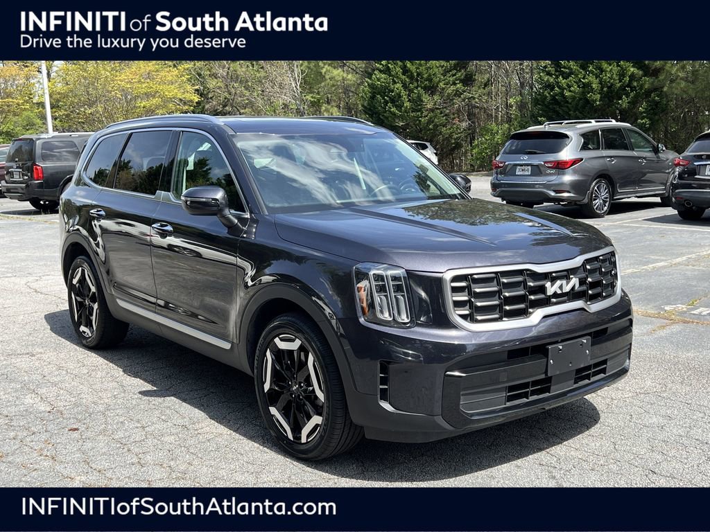 Used 2025 Kia Telluride S FWD image 1
