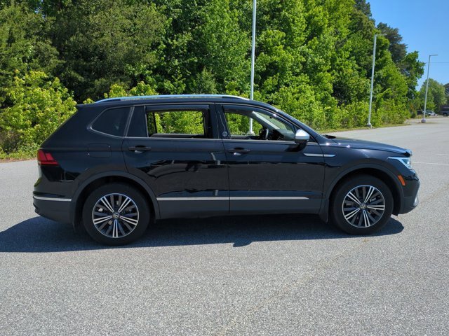 Used 2024 Volkswagen Tiguan Wolfsburg Edition w/ Panoramic Sunroof Package AWD/4WD image 3