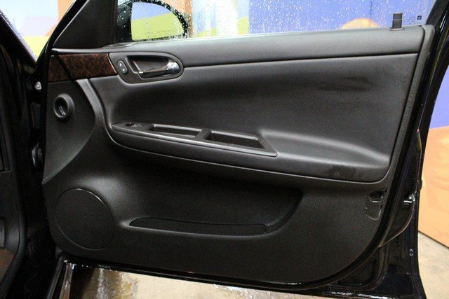 Used 2013 Chevrolet Impala LT w/ LT Sunroof Package image 10