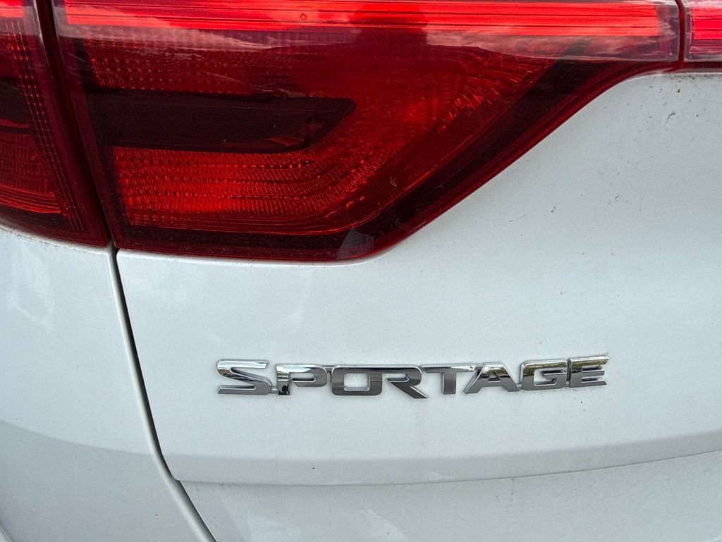 Certified 2018 Kia Sportage EX AWD/4WD image 36