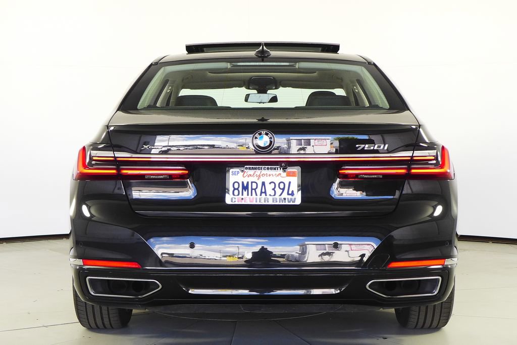 Used 2020 BMW 750i xDrive AWD/4WD image 8