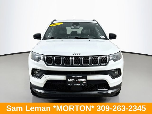 Used 2023 Jeep Compass Latitude AWD/4WD image 2