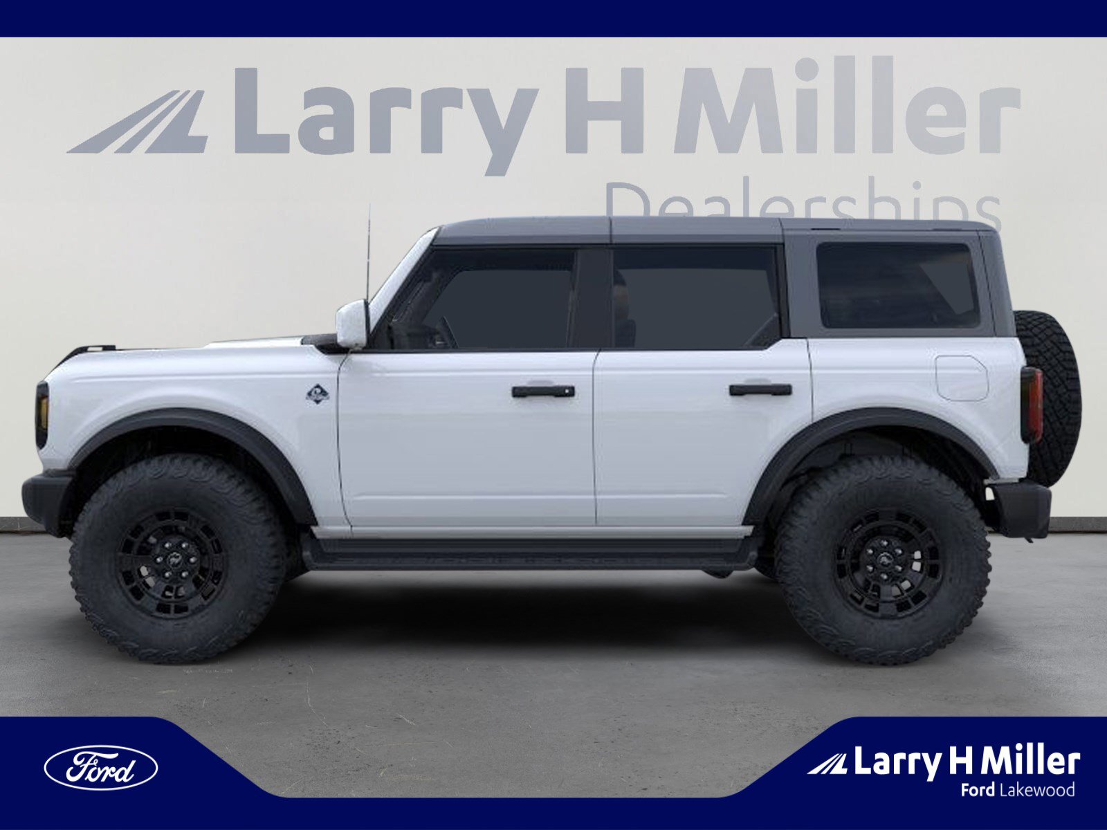 New 2026 Ford Bronco Outer Banks w/ Sasquatch Package image 3