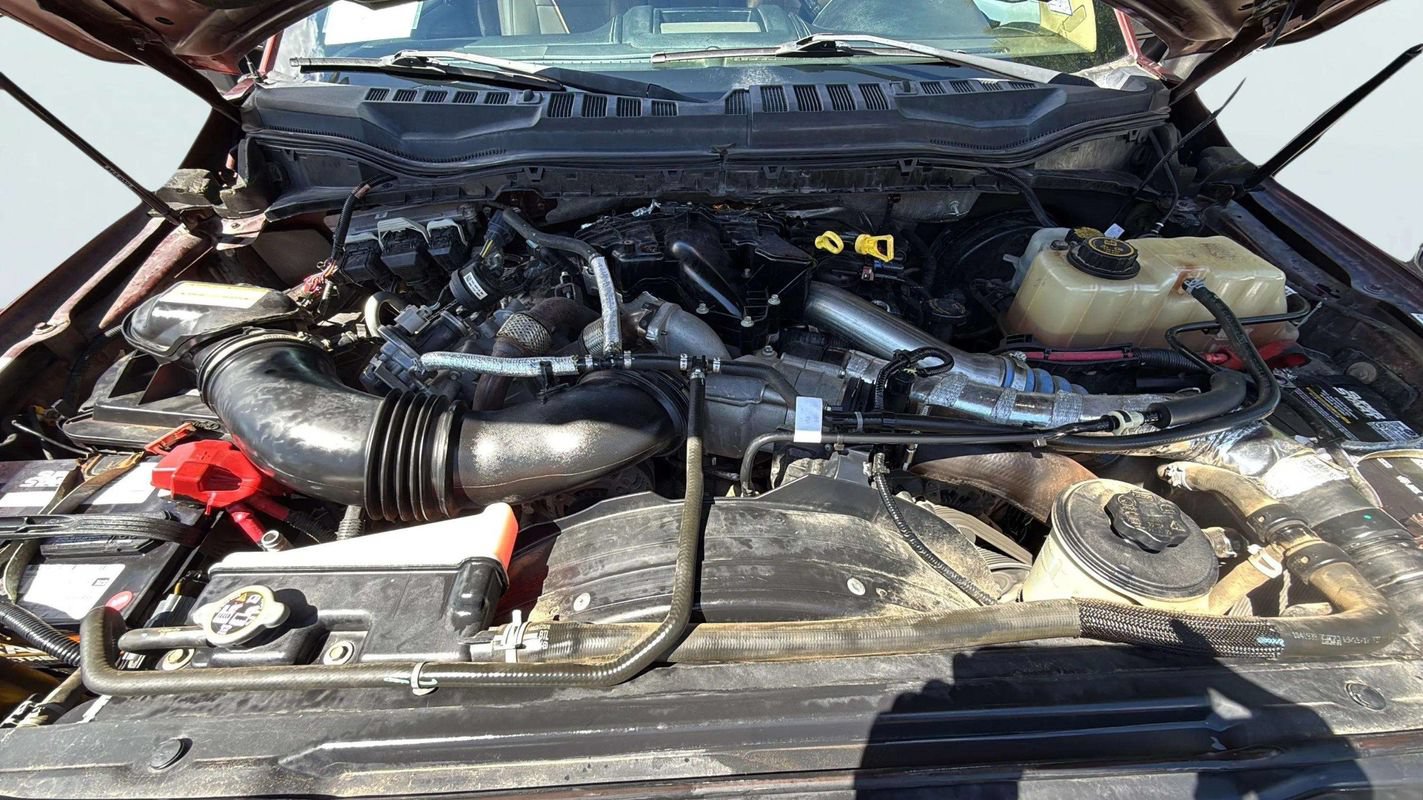 Used 2017 Ford F350 Lariat w/ Tow Technology Bundle AWD/4WD image 23