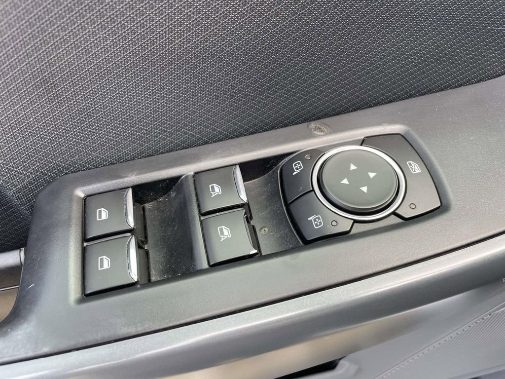 Used 2023 Ford F150 XLT image 17