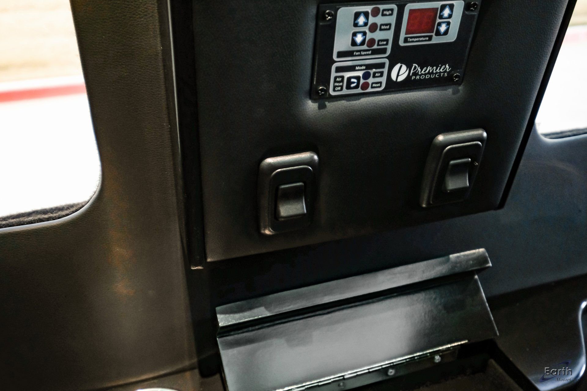 Used 2023 Mercedes-Benz Sprinter 3500 w/ Parking Package image 97