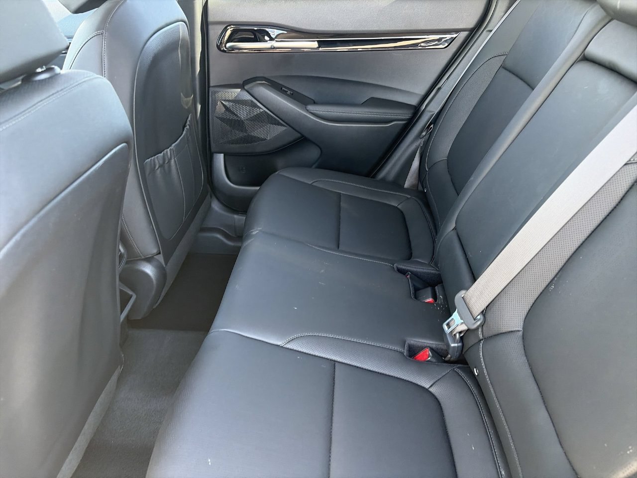 Used 2026 Kia Seltos SX w/ SX Sunroof Package AWD/4WD image 16