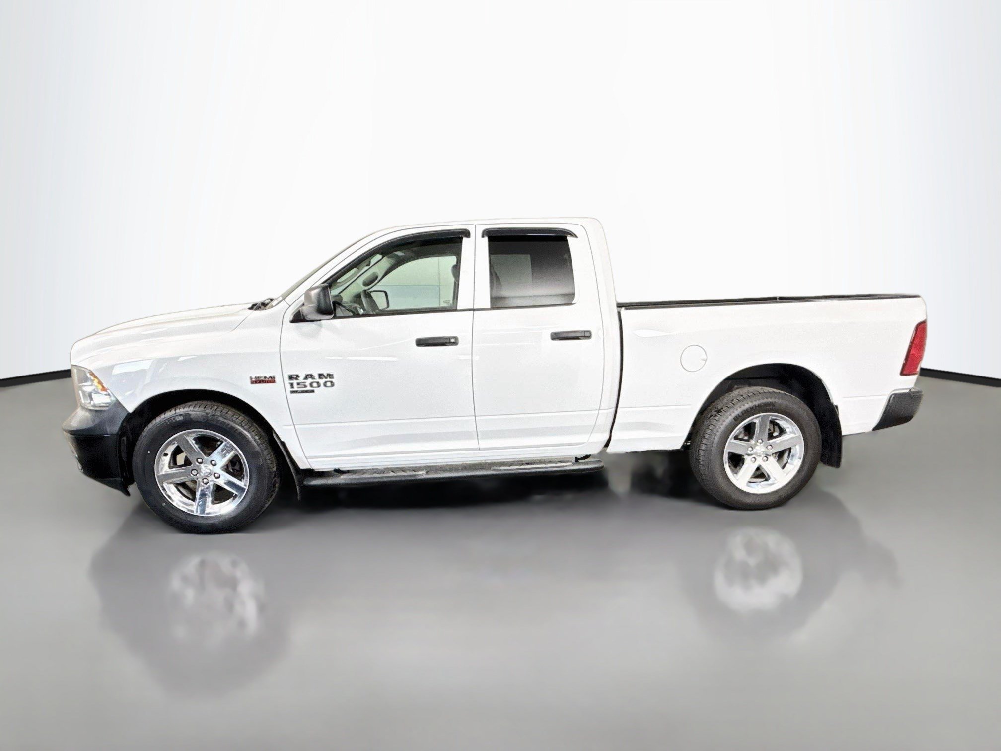 Used 2019 RAM 1500 Tradesman RWD image 6