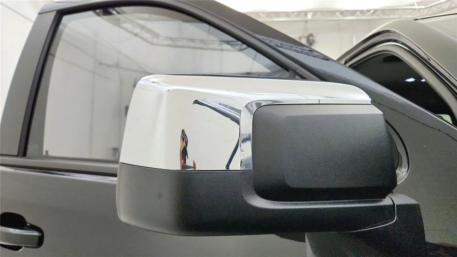 Used 2023 Chevrolet Silverado 1500 LT image 17