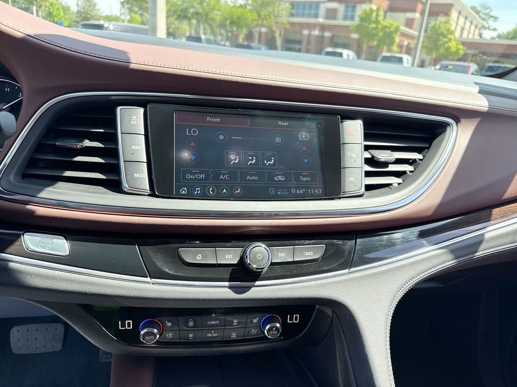Used 2021 Buick Enclave Avenir w/ Avenir Technology Package image 19