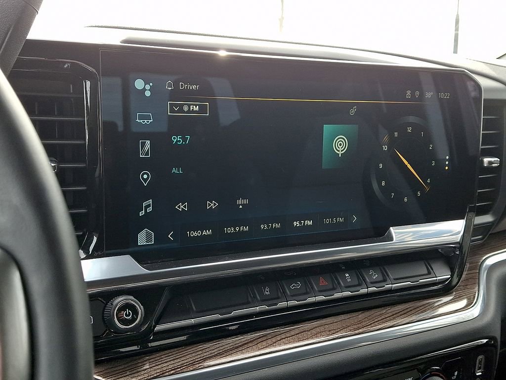 Used 2025 Chevrolet Silverado 2500 LT image 17