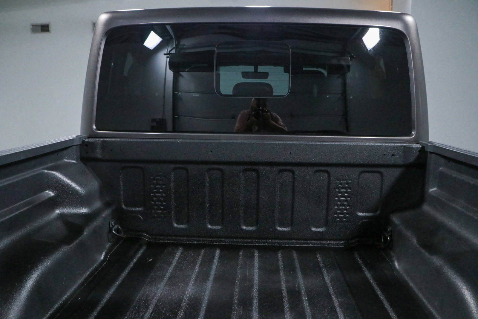 Used 2022 Jeep Gladiator Mojave w/ LED Lighting Group AWD/4WD image 29