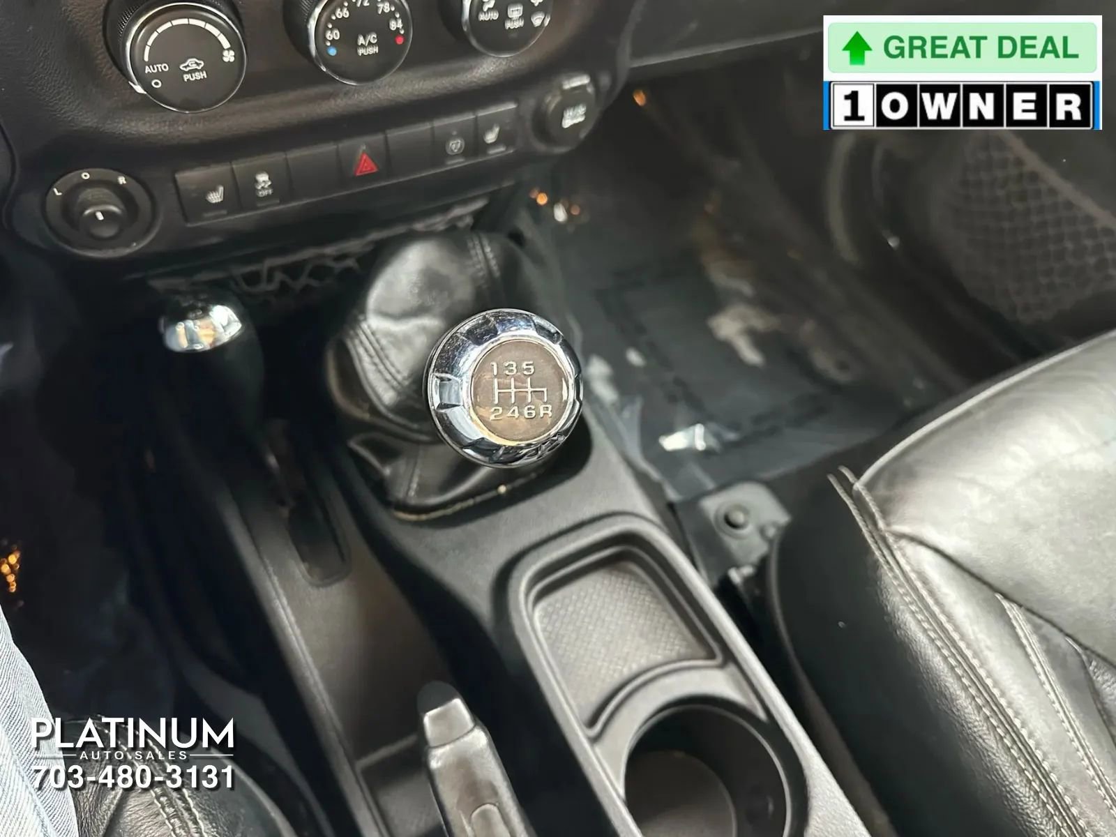 Used 2016 Jeep Wrangler Unlimited Rubicon image 12