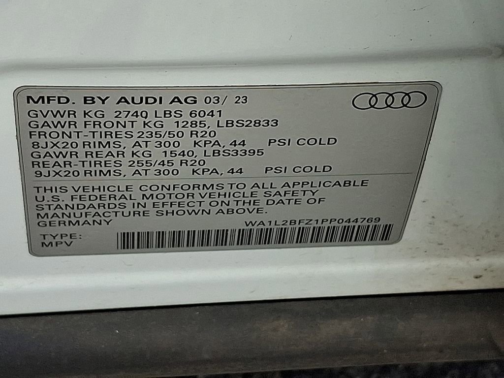 Used 2023 Audi Q4 e-tron Premium Plus w/ Premium Plus image 26