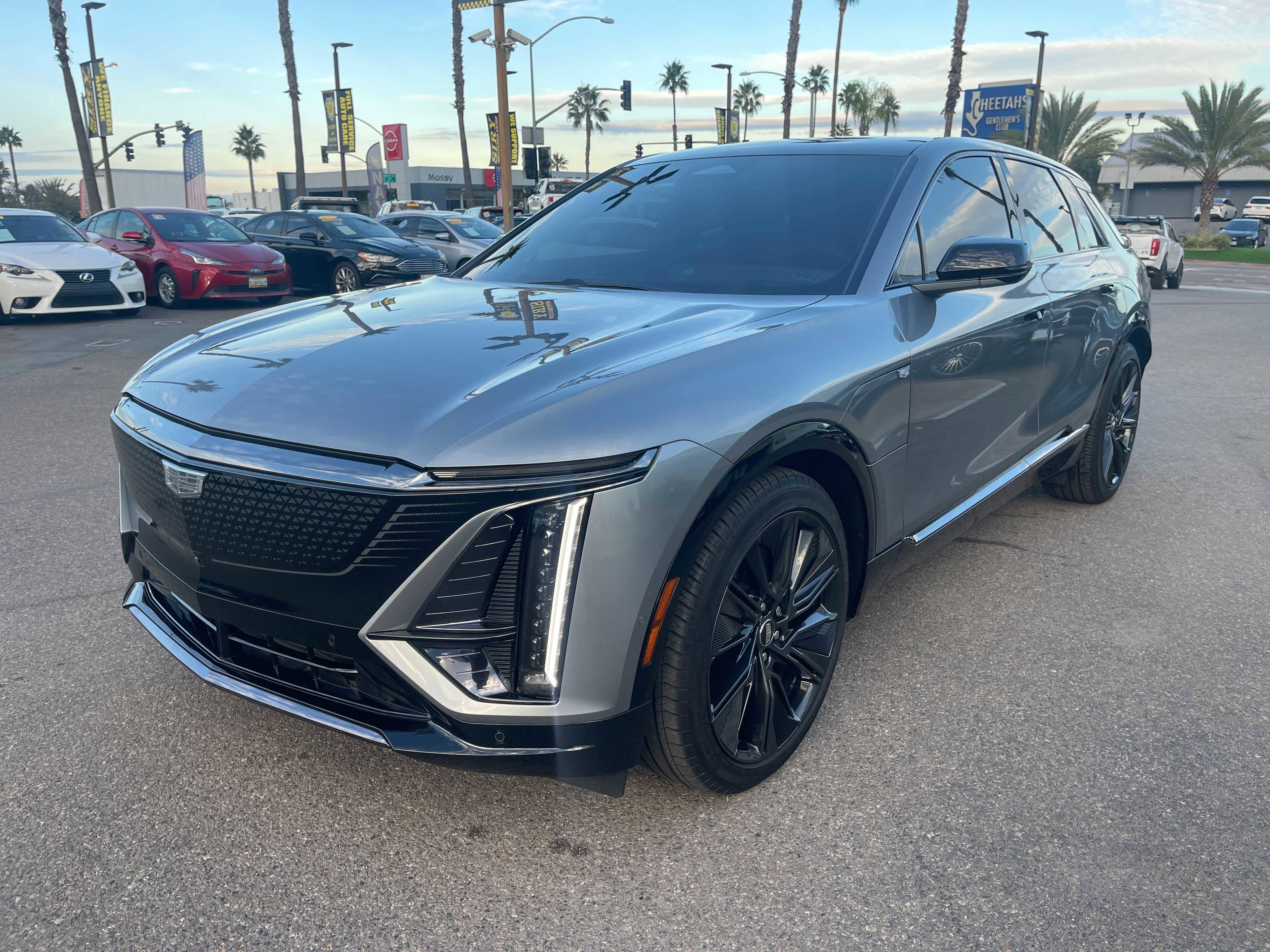 Used 2024 Cadillac Lyriq Sport image 7