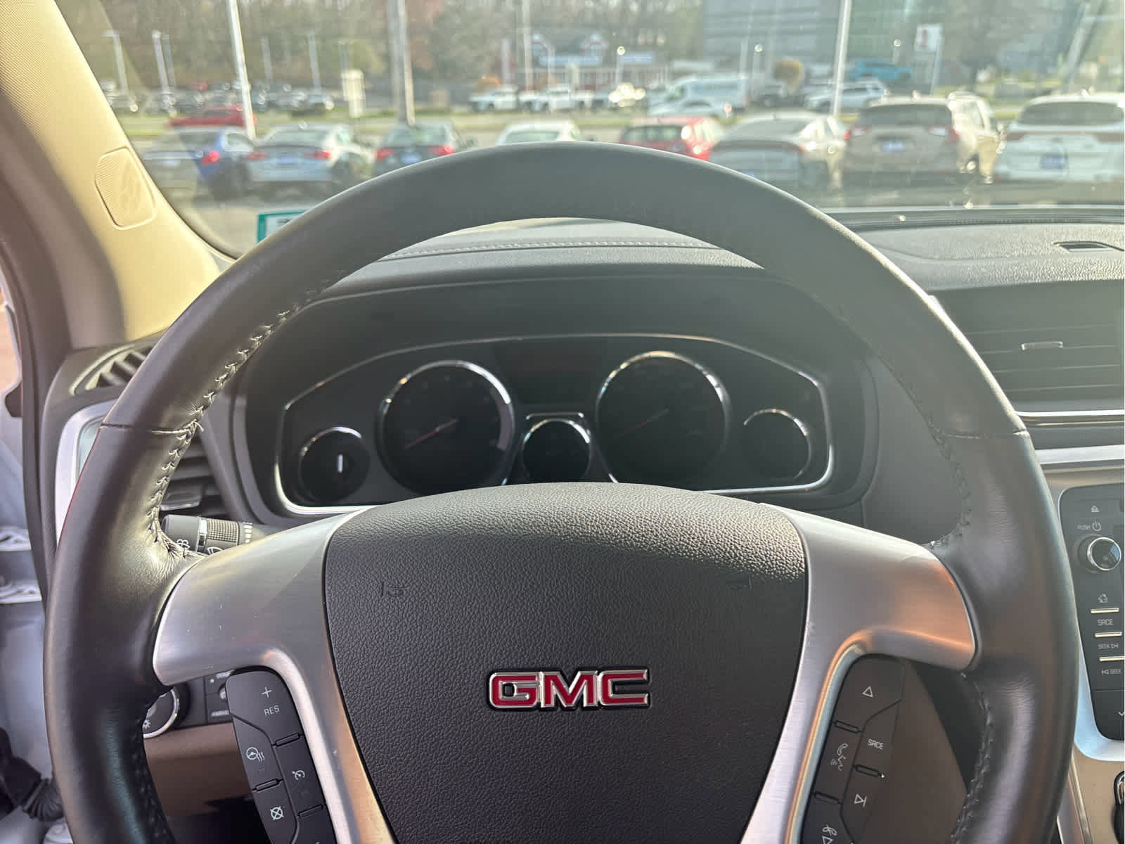 Used 2017 GMC Acadia Limited SLT image 9