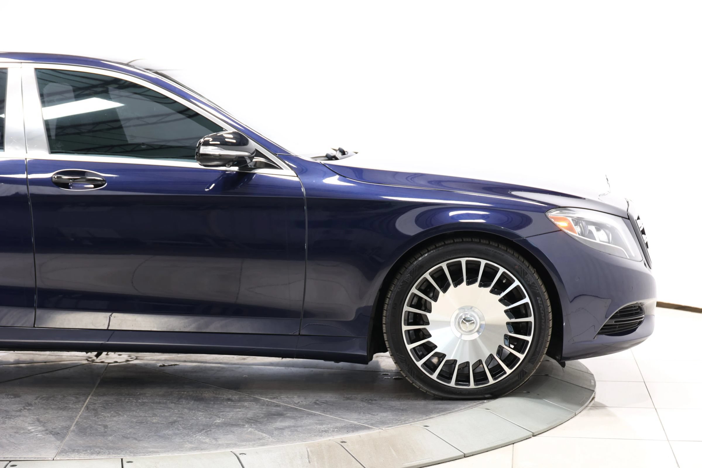 Used 2016 Mercedes-Benz Maybach S 600 image 74