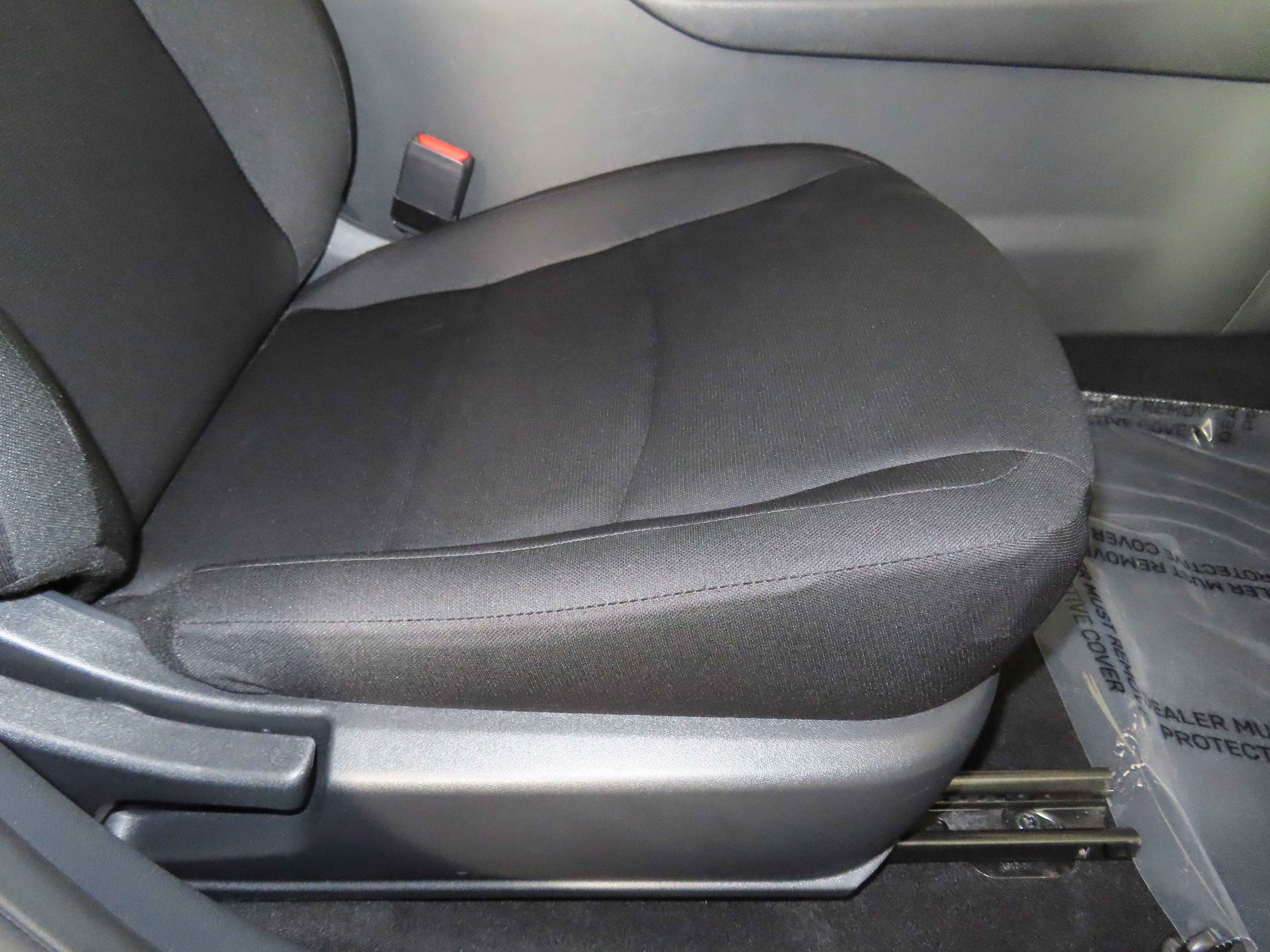 Used 2025 Nissan Sentra S image 38