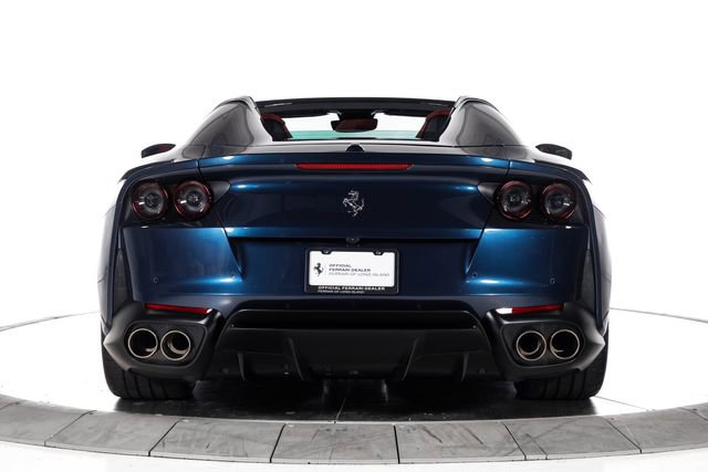 Used 2021 Ferrari 812 GTS RWD image 15