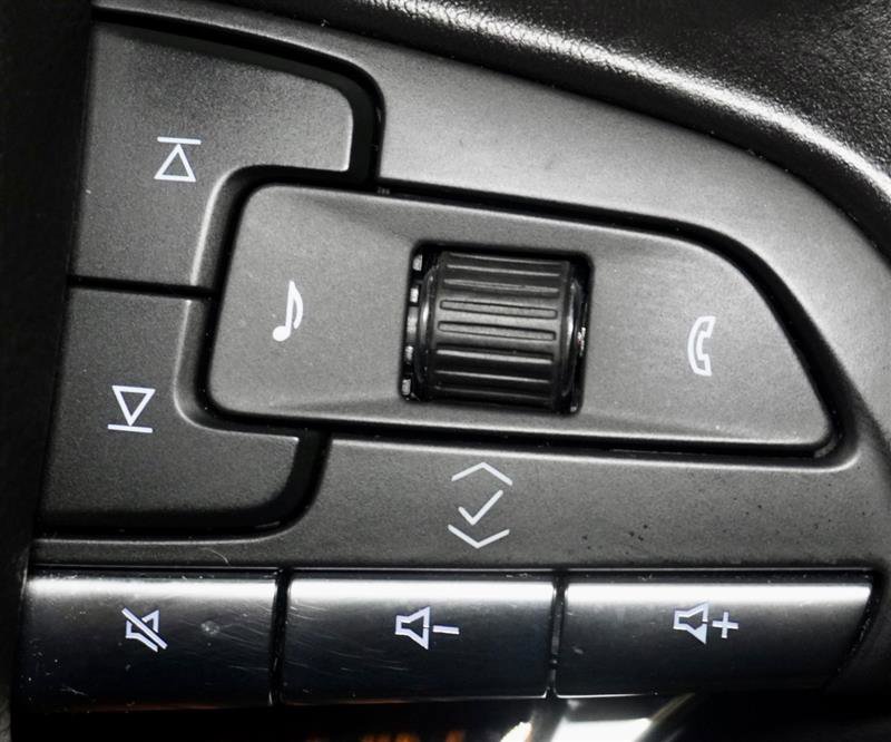 Used 2021 Cadillac Escalade Premium Luxury w/ Driver Assist Tech Package image 47