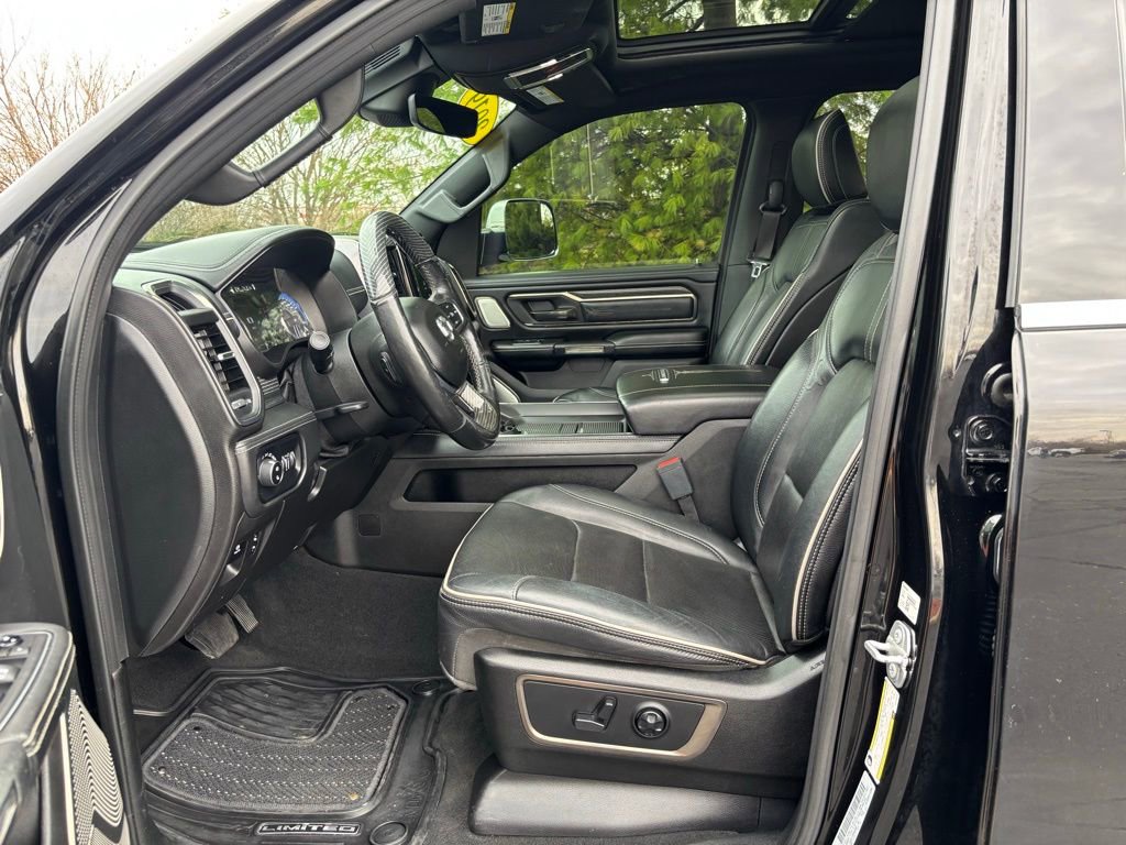 Used 2019 RAM 1500 Limited image 12