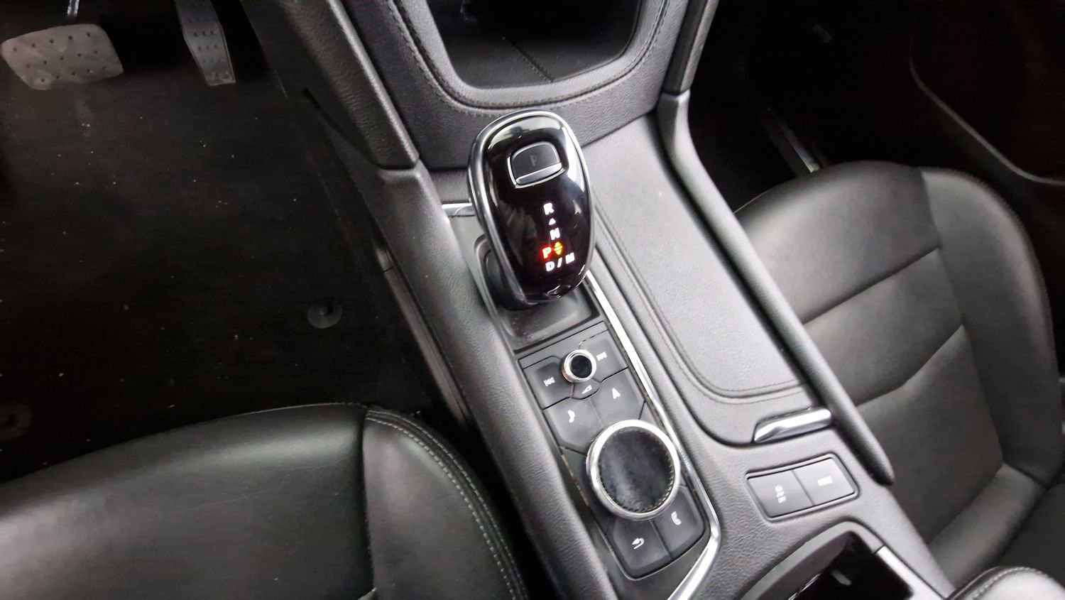 Used 2022 Cadillac XT5 Premium Luxury w/ Technology Package image 21