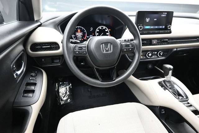 Used 2023 Honda HR-V LX image 11