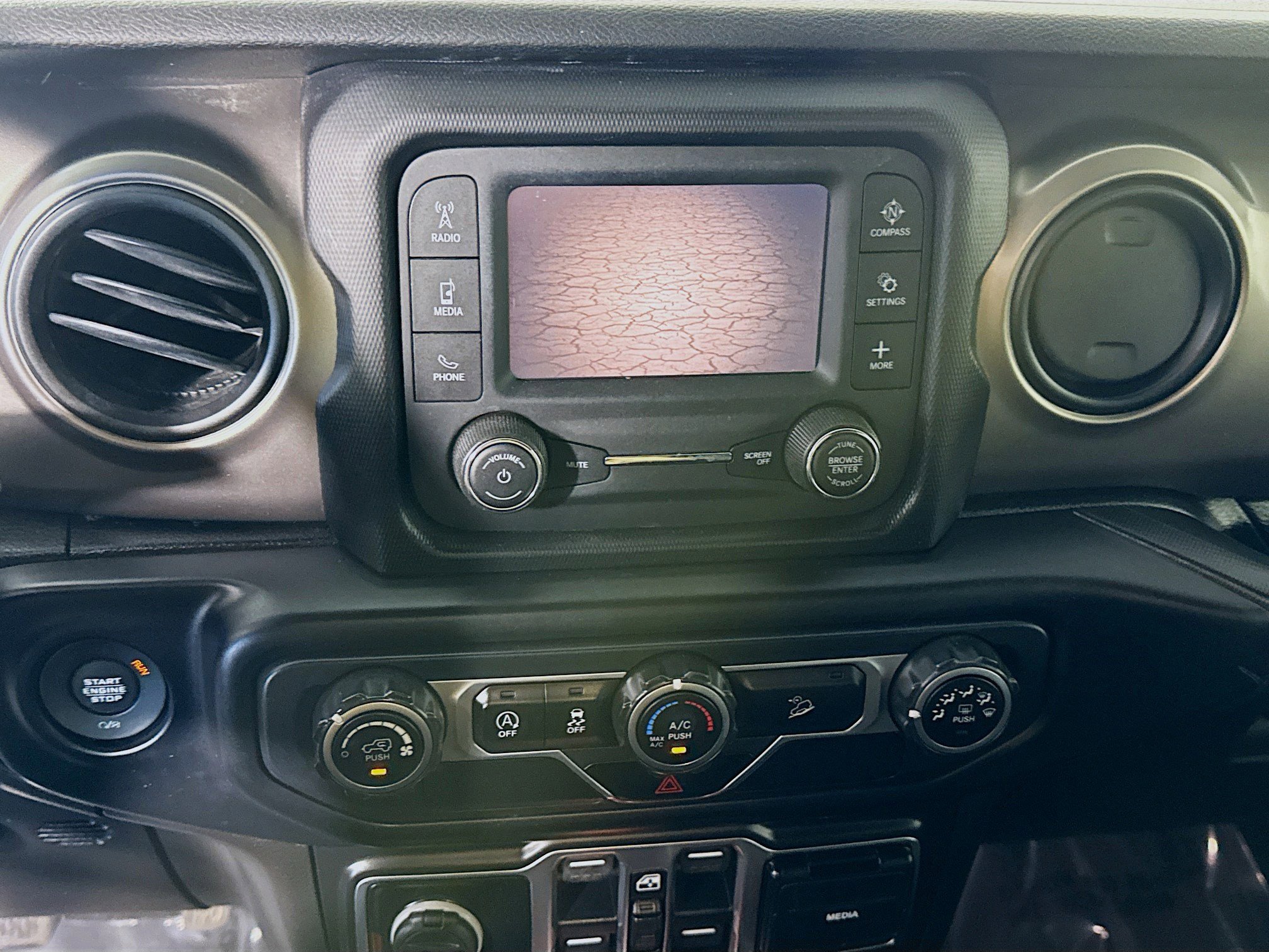 Used 2020 Jeep Wrangler Unlimited Sport S image 18