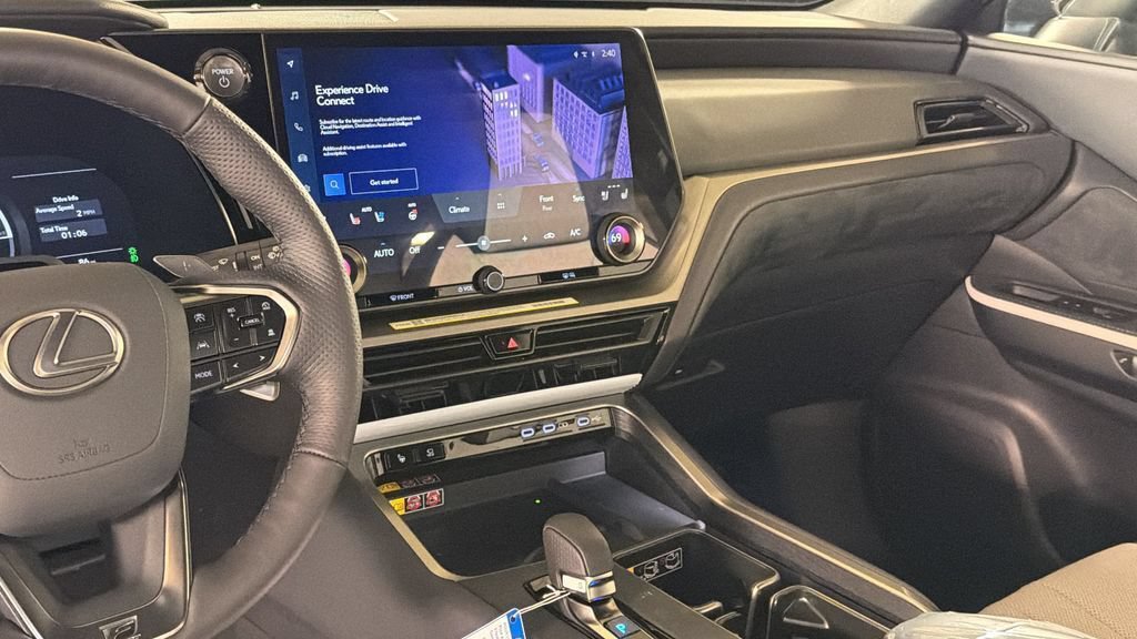 New 2026 Lexus TX 500h AWD image 13
