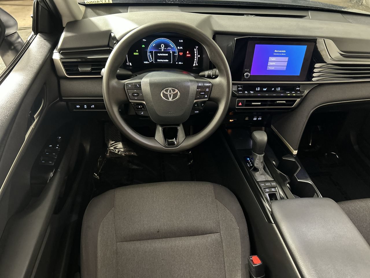 Used 2025 Toyota Camry LE FWD image 22
