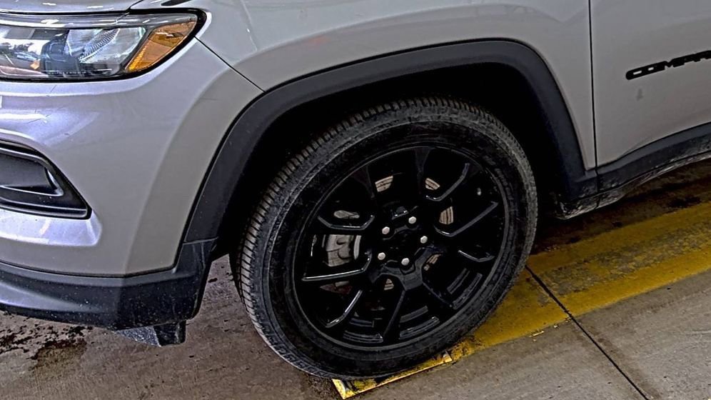 Used 2022 Jeep Compass Altitude image 7