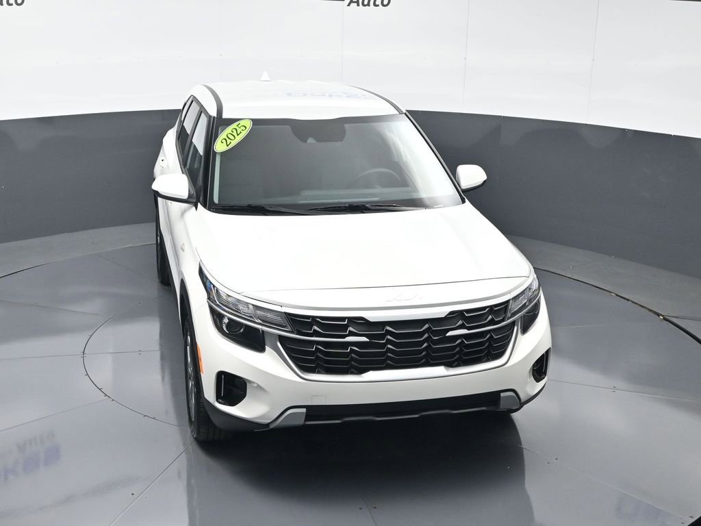 Certified 2025 Kia Seltos LX image 15