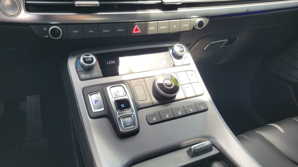 Certified 2023 Hyundai Palisade Calligraphy FWD image 15