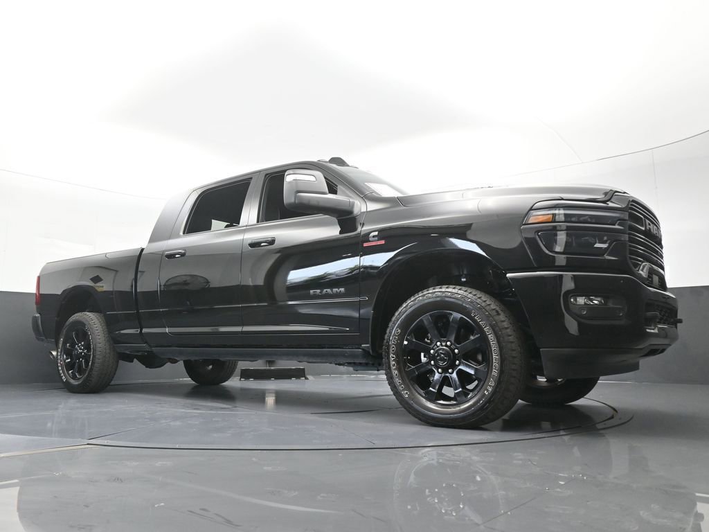 Used 2026 RAM 3500 Laramie AWD/4WD image 63